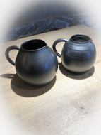 IDÉE CADEAU :  Pot à eau marron 1.7L Poteries des Guimard Saint Amand